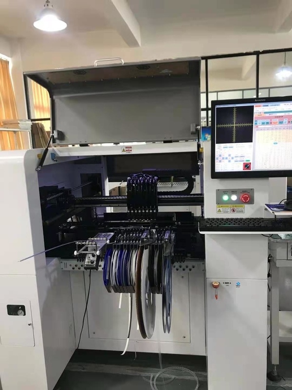 8 Heads Led Reflow Soldering Machine With 11 Camera Assembly SMT Pick And Place Robot
